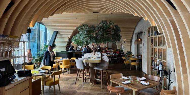 Diseño local y hospitalidad: claves para una colaboración estratégica